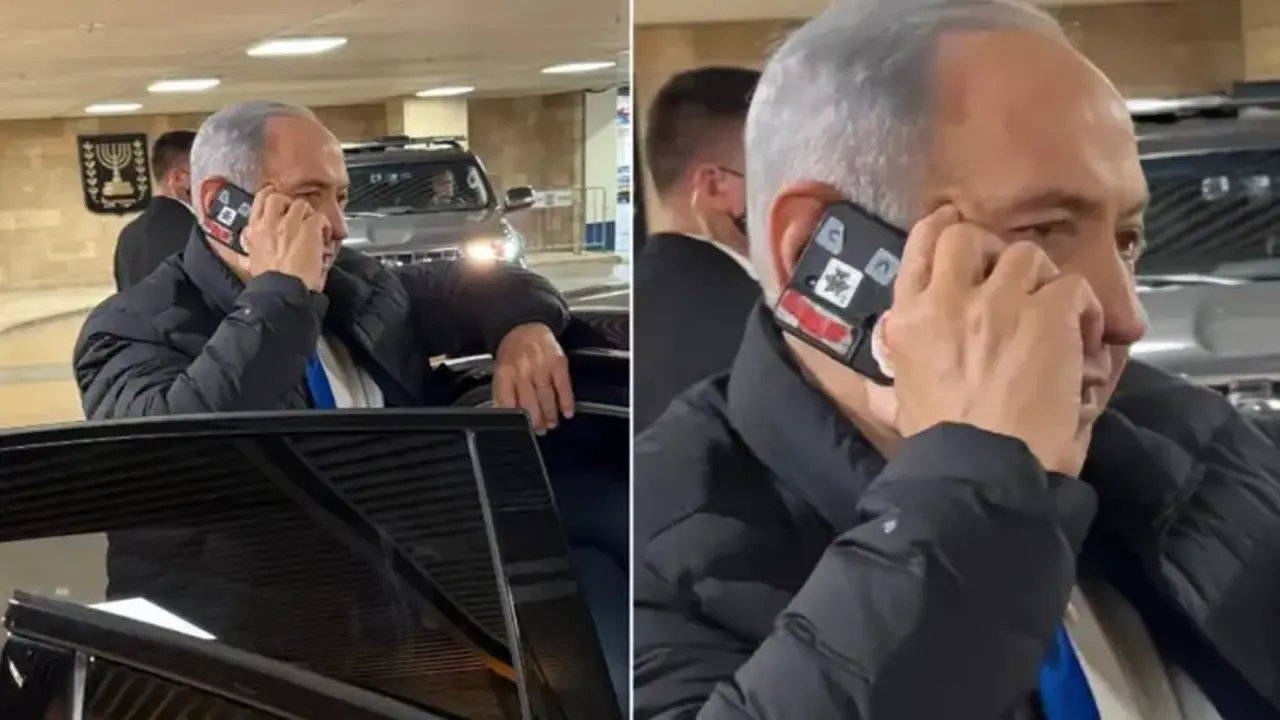 عدسة مغطاة.. سر إخفاء نتنياهو لكاميرا هاتفه الشخصي في كل مكان ونوع المخاوف